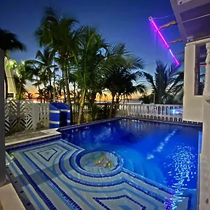 **** Hotel Sunset Paradise Colombia